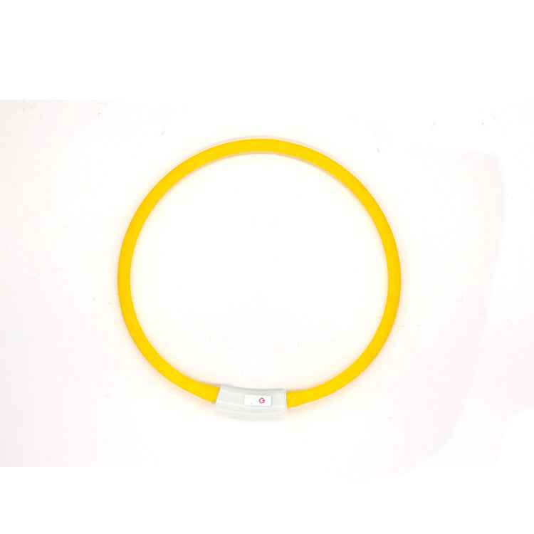 GlowSafe LED Dog Collar – Stylish Night Safety for Pets